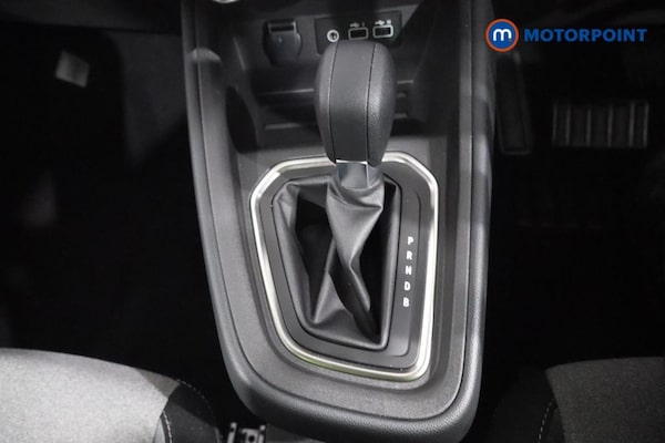 Used Renault Clio 2025 for sale - 76184605: Photo 11