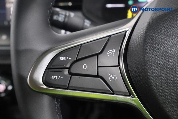 Used Renault Clio 2025 for sale - 76184605: Photo 14