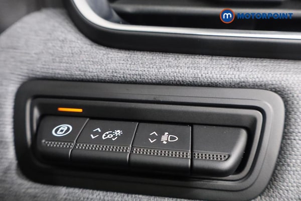 Used Renault Clio 2025 for sale - 76184605: Photo 19