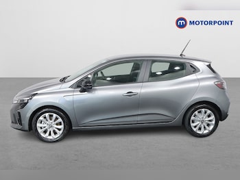 Used Renault Clio 2025 for sale - 76184605: Photo