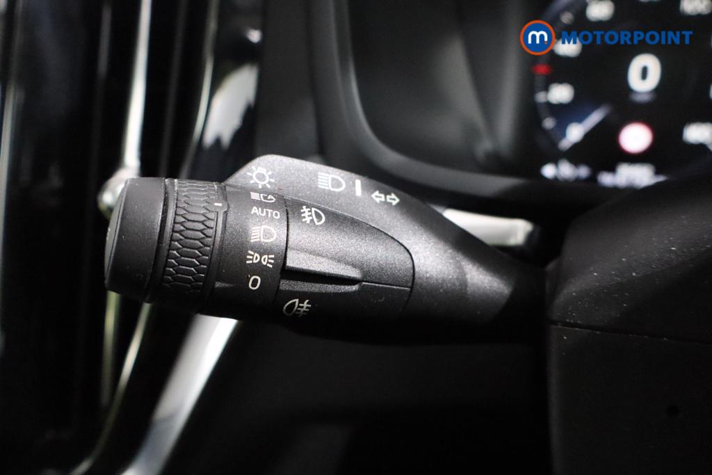 Used Volvo V60 2020 for sale - 77590839: Photo 16