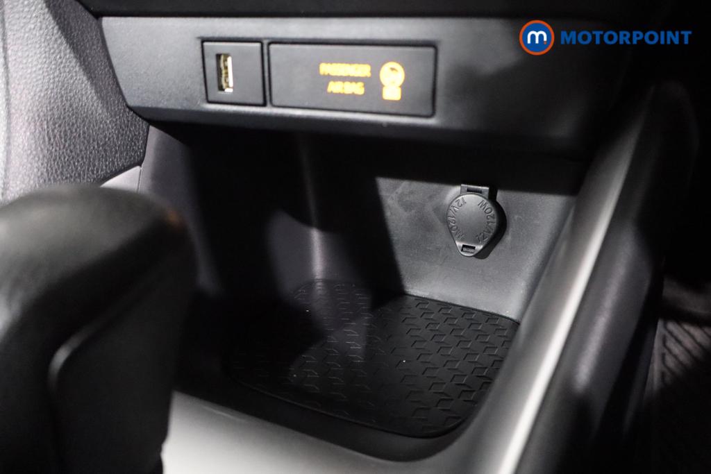 Used Toyota Yaris 2023 for sale - 76933741: Photo 14