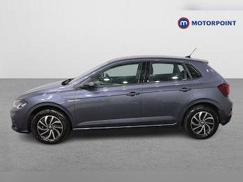 Used Volkswagen Polo 2024 for sale - 77897384: Photo