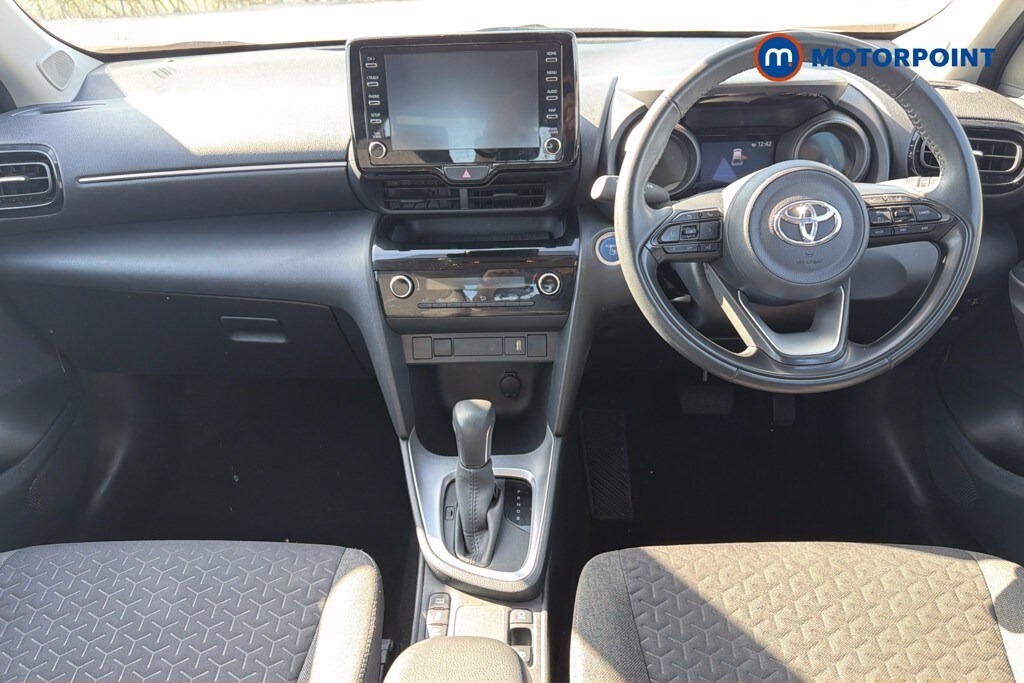 Used Toyota Yaris Cross 2024 for sale - 77935350: Photo 9