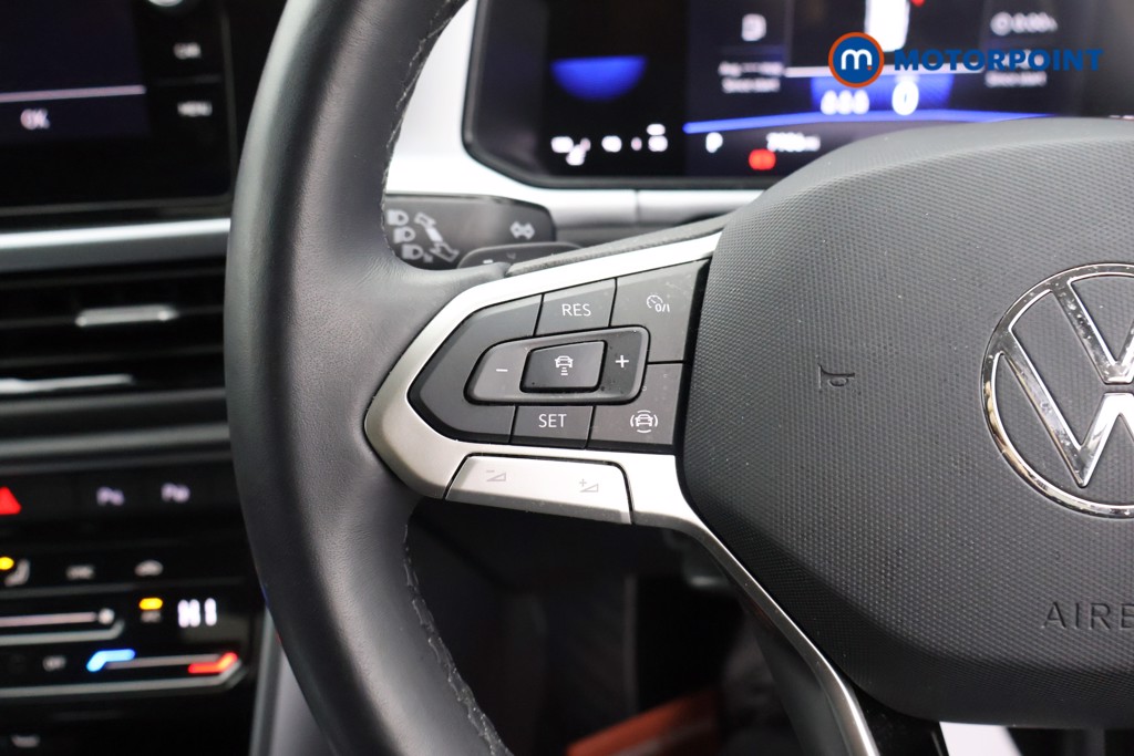 Used Volkswagen T-Roc 2023 for sale - 76131661: Photo 10