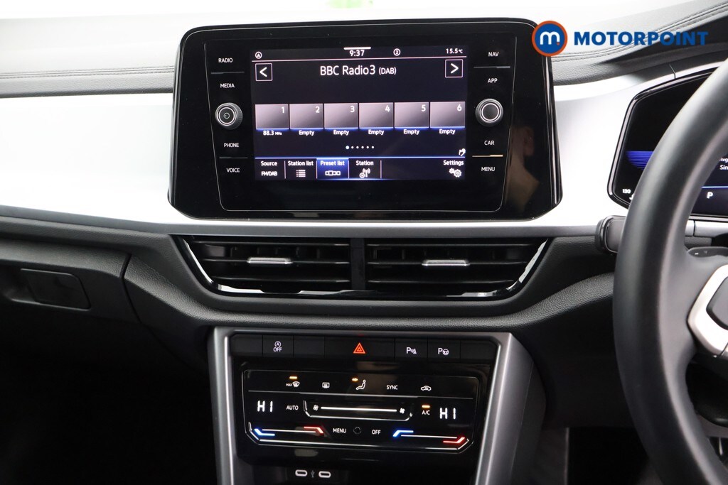 Used Volkswagen T-Roc 2023 for sale - 76131661: Photo 13