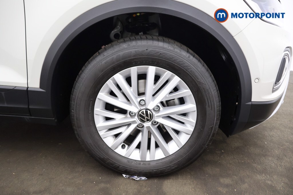 Used Volkswagen T-Roc 2023 for sale - 76131661: Photo 25