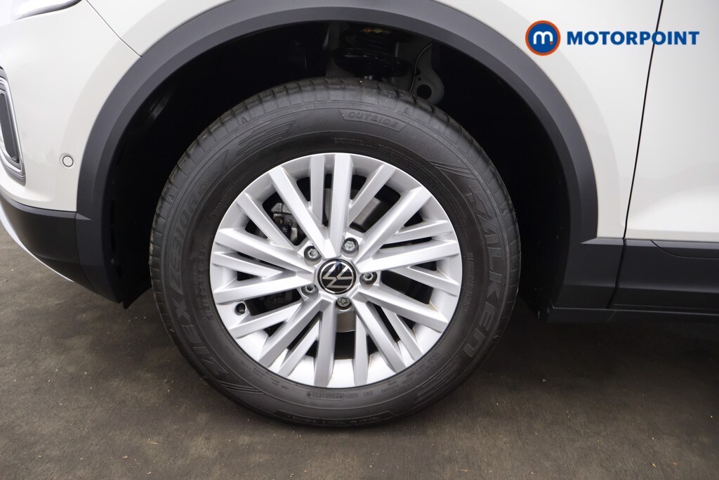 Used Volkswagen T-Roc 2023 for sale - 76131661: Photo 26