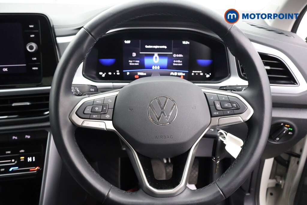Used Volkswagen T-Roc 2023 for sale - 76131661: Photo 9