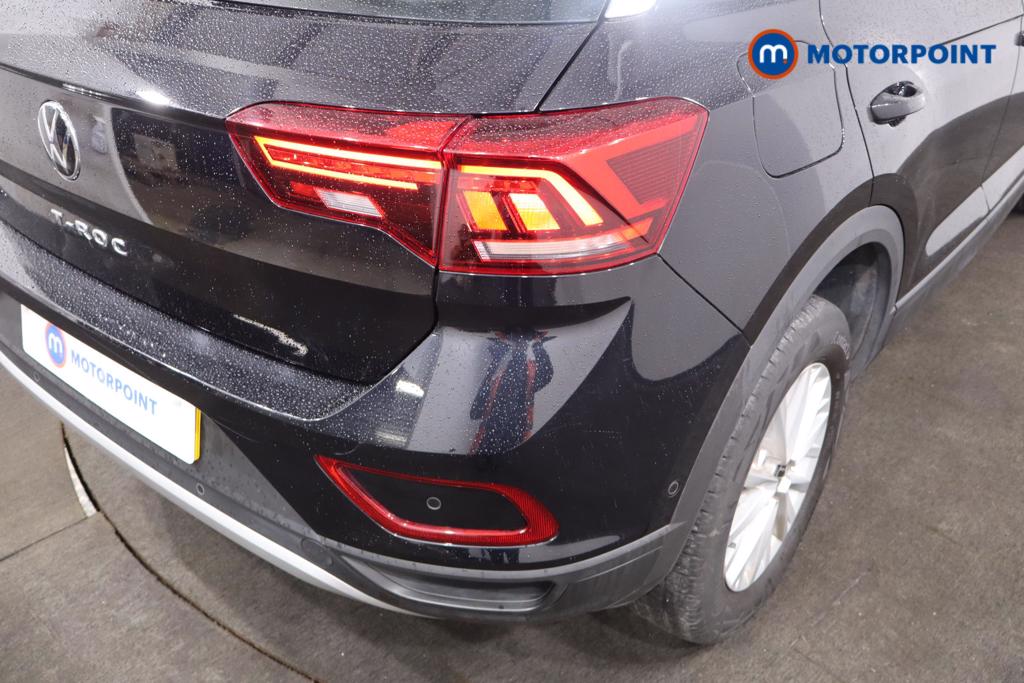 Used Volkswagen T-Roc 2022 for sale - 76612139: Photo 14