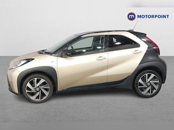 Used Toyota Aygo X 2022 for sale - 76453106: Photo