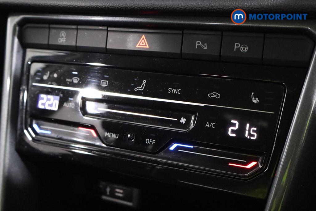 Used Volkswagen T-Roc 2022 for sale - 77804758: Photo 12