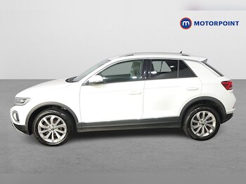Used Volkswagen T-Roc 2022 for sale - 77804758: Photo