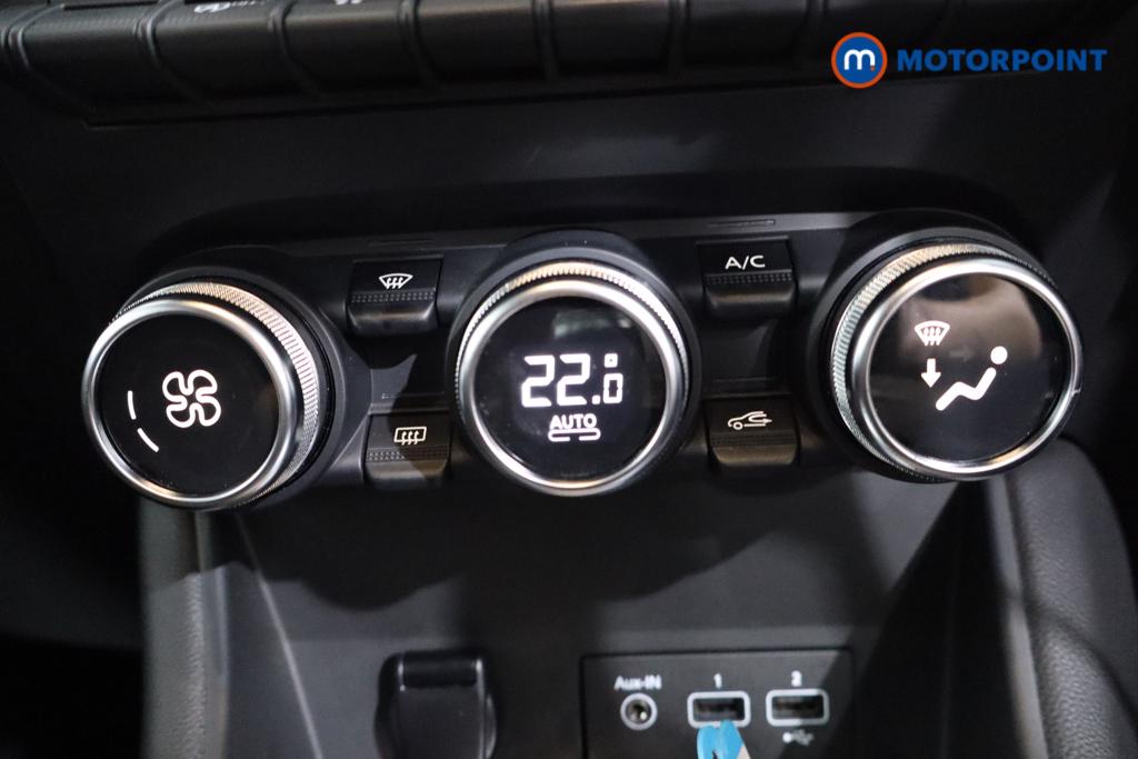 Used Renault Captur 2021 for sale - 76985129: Photo 12