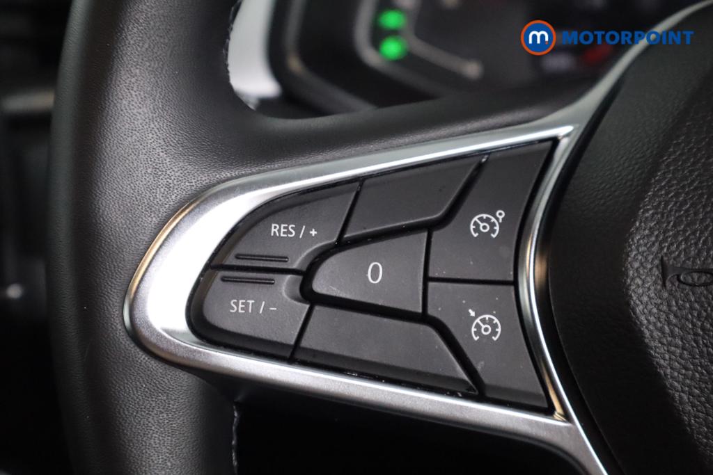 Used Renault Captur 2021 for sale - 76985129: Photo 17