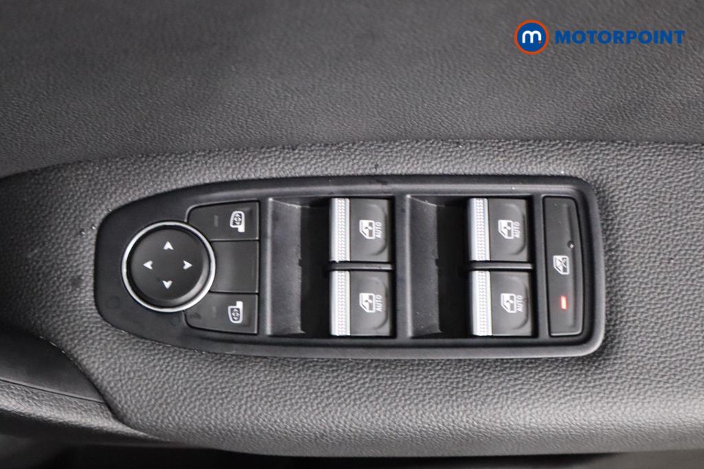 Used Renault Captur 2021 for sale - 76985129: Photo 22