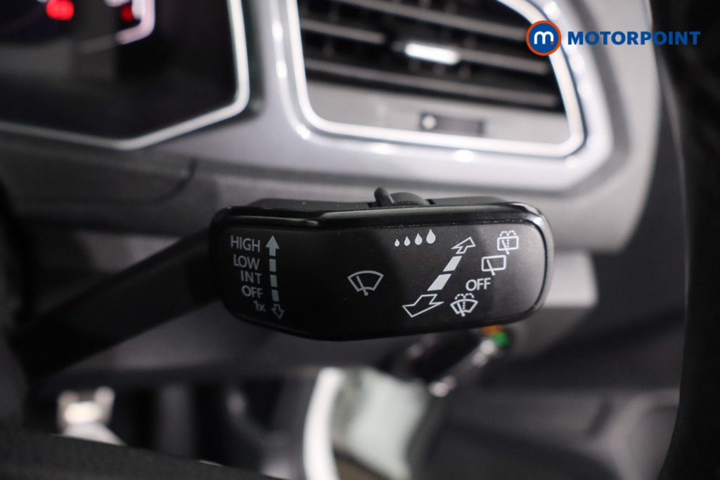 Used Volkswagen T-Roc 2021 for sale - 77543201: Photo 23