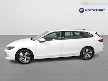 Used Volkswagen Passat 2025 for sale - 77691828: Photo