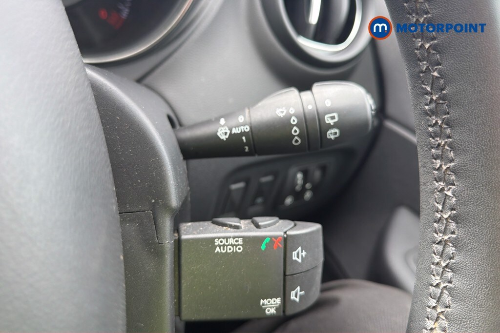 Used Renault Captur 2018 for sale - 78123579: Photo 14