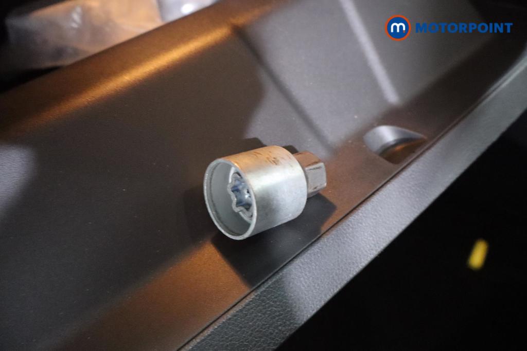 Used Renault Clio 2020 for sale - 77679643: Photo 24