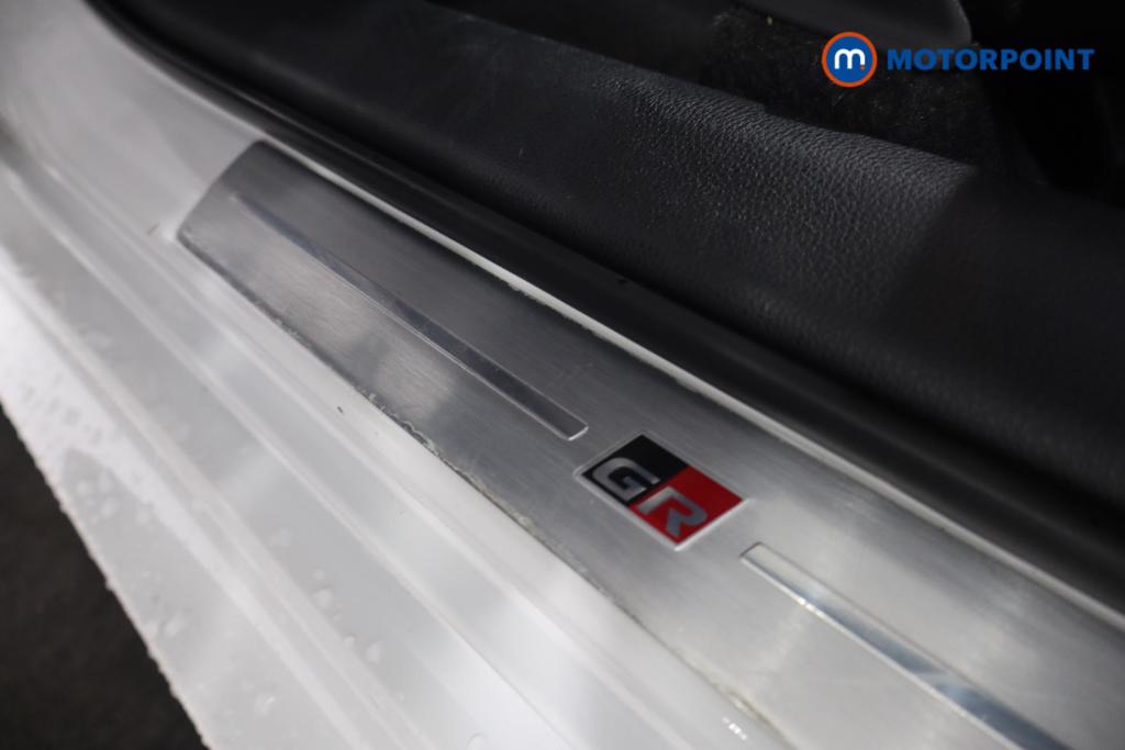 Used Toyota Yaris 2022 for sale - 76355776: Photo 34