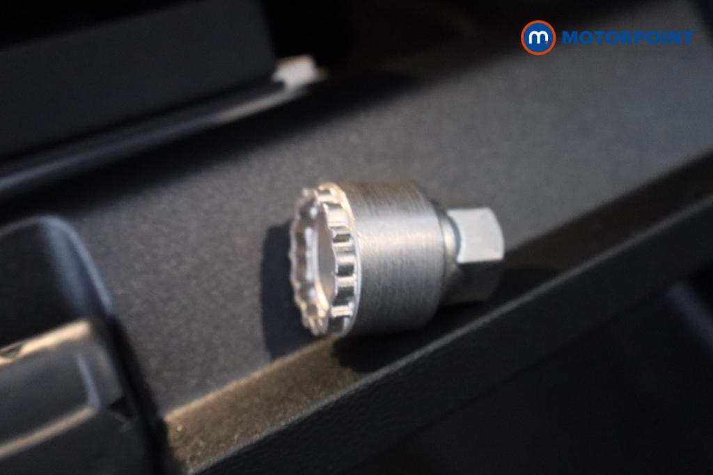 Used Volvo XC40 2023 for sale - 77691811: Photo 25