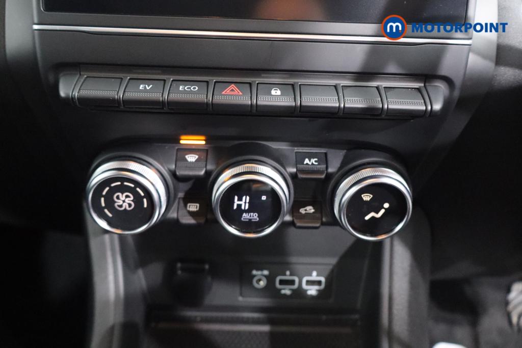 Used Renault Captur 2022 for sale - 76569074: Photo 9