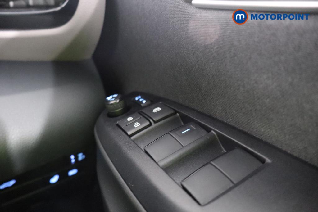 Used Toyota Yaris Cross 2023 for sale - 76206345: Photo 18