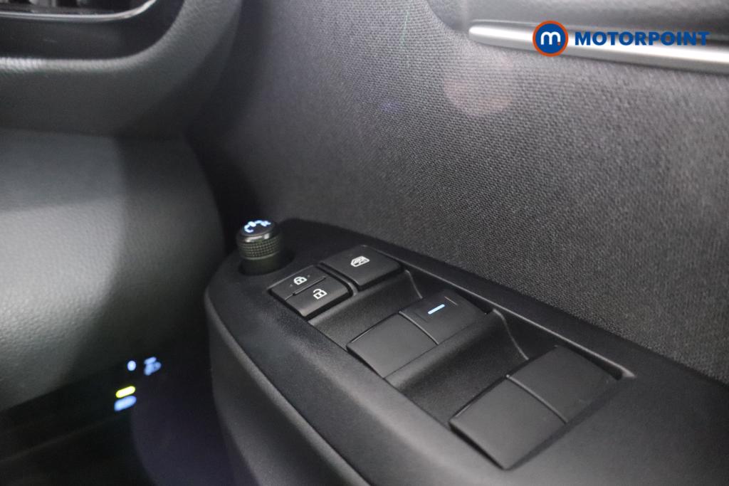 Used Toyota Yaris Cross 2023 for sale - 77180168: Photo 19