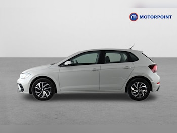 Used Volkswagen Polo 2024 for sale - 78942514: Photo