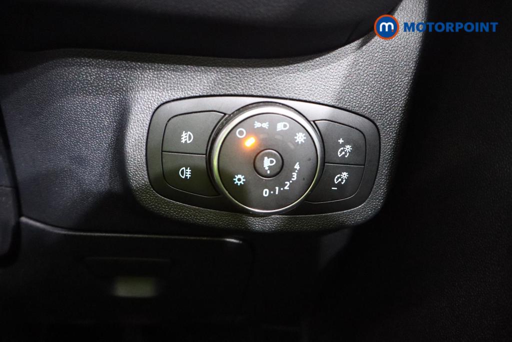 Used Ford Fiesta 2020 for sale - 76968004: Photo 19