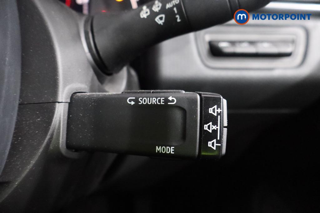 Used Renault Clio 2022 for sale - 77639679: Photo 18