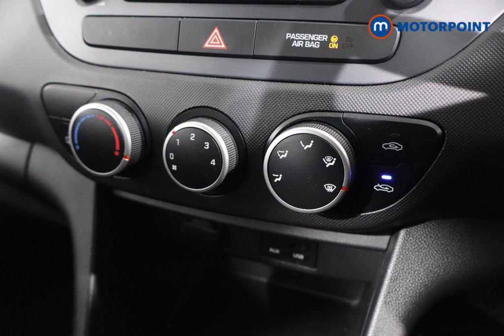 Used Hyundai i10 2017 for sale - 77579192: Photo 11