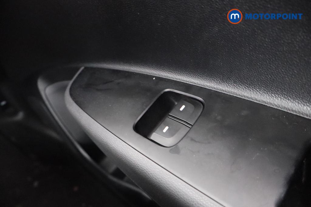 Used Hyundai i10 2017 for sale - 77579192: Photo 19