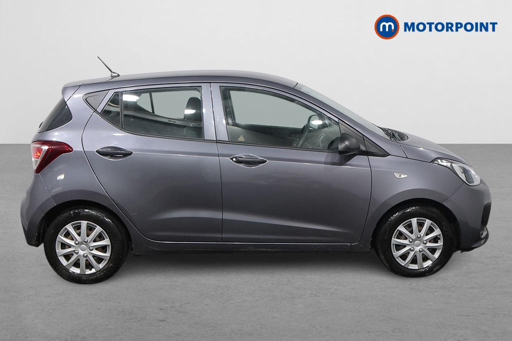 Used Hyundai i10 2017 for sale - 77579192: Photo 8