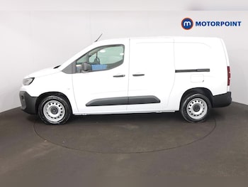 Used Citroen Berlingo 2025 for sale - 76067939: Photo