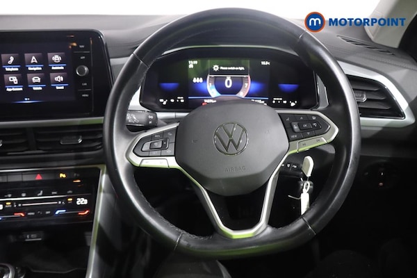 Used Volkswagen T-Roc 2023 for sale - 76196825: Photo 15
