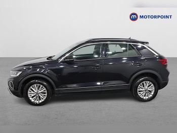 Used Volkswagen T-Roc 2023 for sale - 76196825: Photo