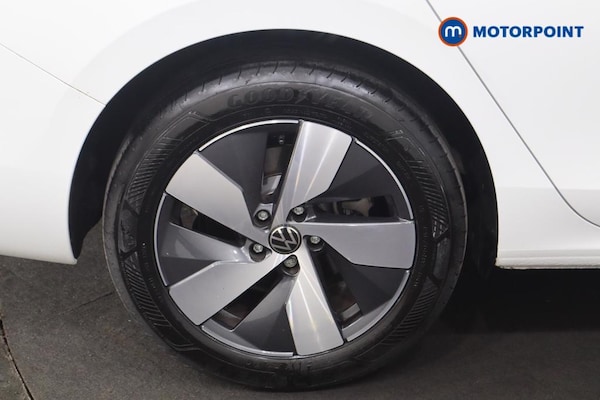 Used Volkswagen Passat 2025 for sale - 75692625: Photo 27