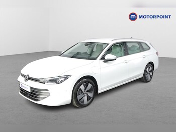 Used Volkswagen Passat 2025 for sale - 75692625: Photo