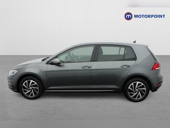 Used Volkswagen Golf 2019 for sale - 76491667: Photo