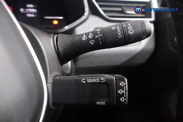 Used Renault Clio 2025 for sale - 76279054: Photo 17
