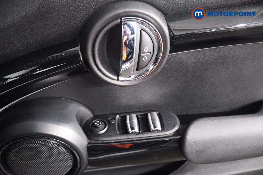 Used MINI Convertible 2021 for sale - 77718935: Photo 17