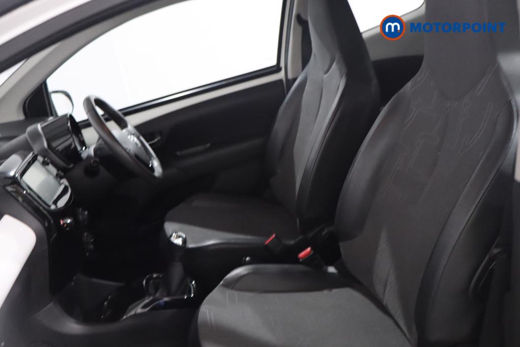 Used Toyota AYGO 2015 for sale - 77661373: Photo 22