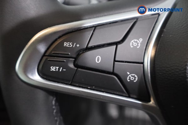 Used Renault Clio 2024 for sale - 76286056: Photo 16