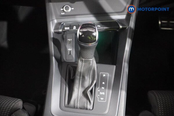 Used Audi Q3 2019 for sale - 76232049: Photo 11