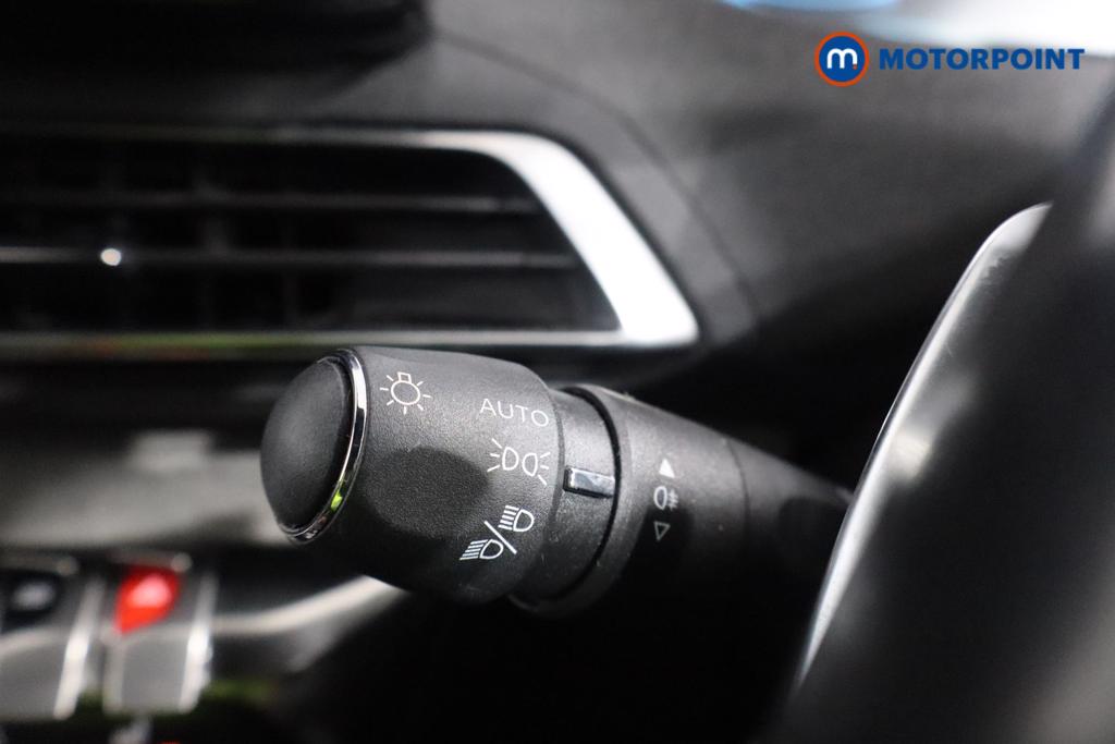 Used Peugeot 3008 2021 for sale - 77248901: Photo 17