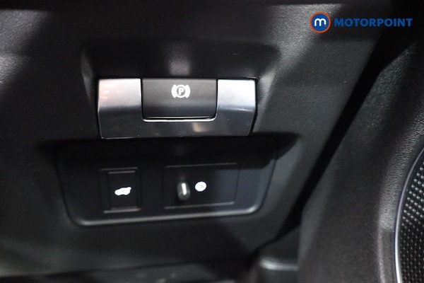 Used Land Rover Discovery Sport 2019 for sale - 76222754: Photo 18