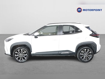 Used Toyota Yaris Cross 2023 for sale - 75684879: Photo