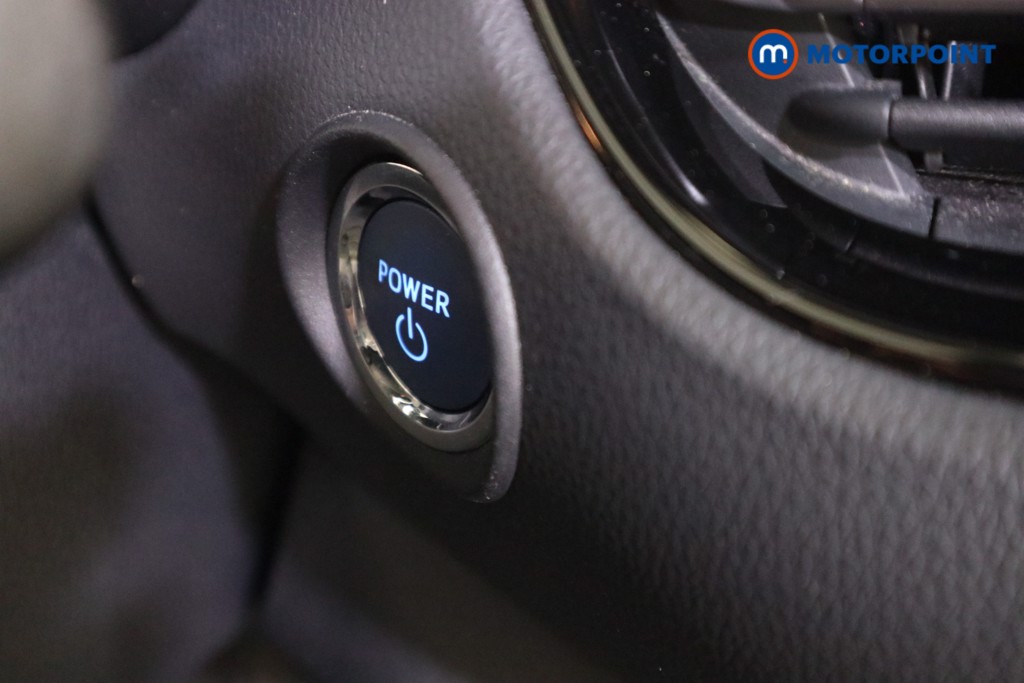 Used Toyota C-HR 2019 for sale - 77631267: Photo 17